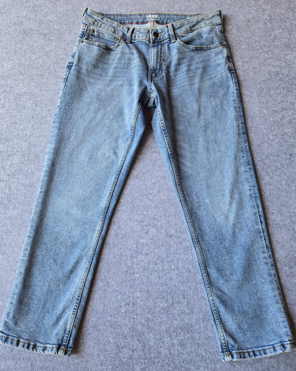 IZOD Men’s Saltwater Straight Fit Stretch 5-Pocket Style Jeans Blue Size 34x27.5
